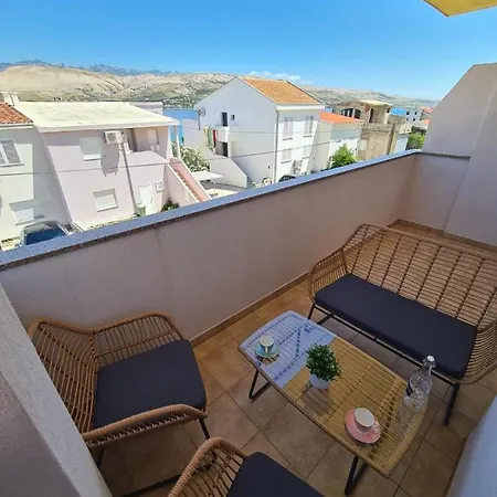 Blue Sky By Pag Tours Apartamento Pag Town