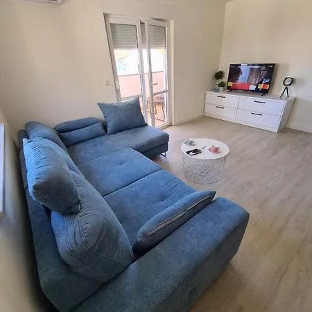 Apartment Blue Sky By Pag Tours Pag Town