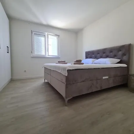 Blue Sky By Pag Tours Apartment Pag Town