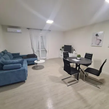 Blue Sky By Pag Tours