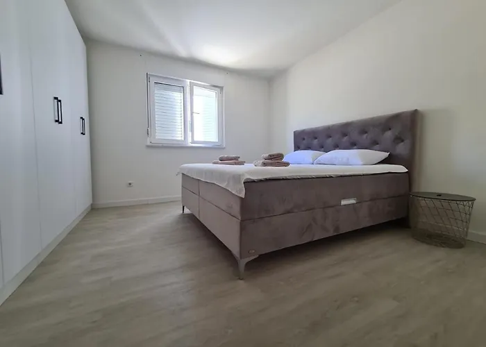 Blue Sky By Pag Tours Apartman Pag Town